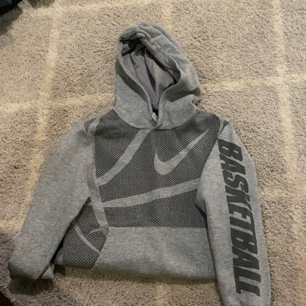 Nike youth basketball sweatshirt